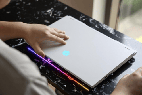 深夜开黑不扰民，AI高静游戏本是毕业生的最优解吗？